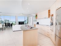 2 Bedroom Ocean View Penthouse - The Sebel Maroochydore 